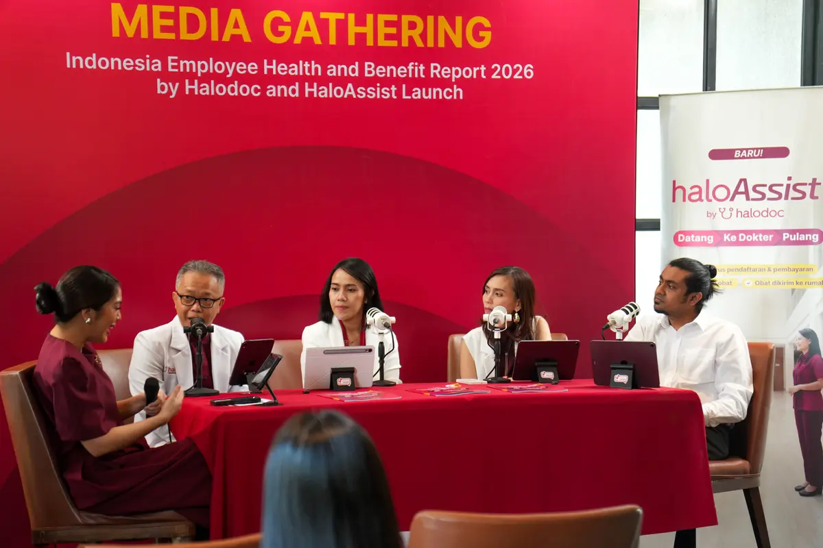 Chief of Medical Halodoc, dokter Irwan Heriyanto, MARS bicara tentang upaya preventif agar karyawan tetap sehat.