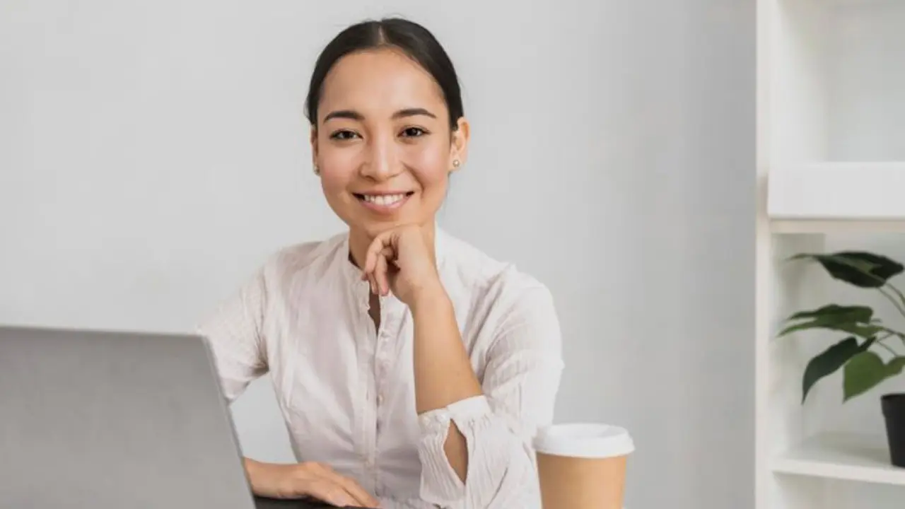 Tips bekerja secara profesional tanpa mengejar jabatan