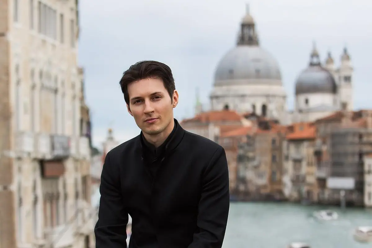 [Bintang] Sederet Foto Pavel Durov, Pencipta Telegram yang Ganteng Abis!