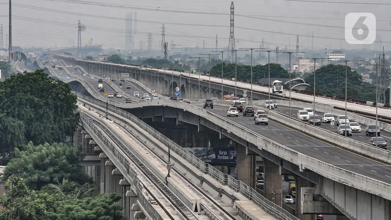 Ratusan Ribu Kendaraan Tinggalkan Jakarta saat Libur Tahun Baru