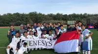Timnas Indonesia U-16 meraih gelar juara turnamen Jenesys di Jepang. Di babak final, Timnas Indonesia U-16 mengalahkan Vietnam U-16 dengan skor 1-0, Senin (12/3/2018) di Kirishima Yamazakura Miyazaki Prefectural Comprehensive Sports Park. (Dok: PSSI)