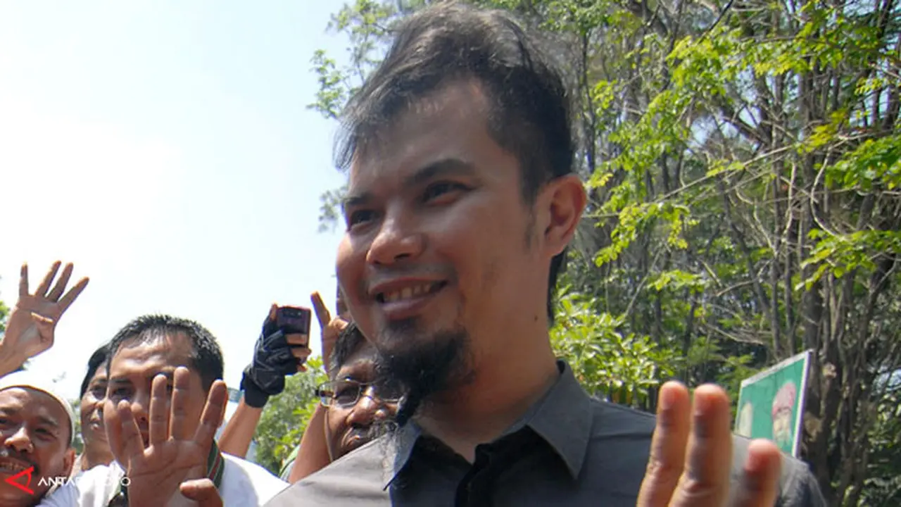 dhani-belum-ganti-130909b.jpg