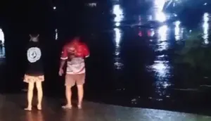 Banjir Bandang Terjang Solok, Akses Padang-Jambi Terputus