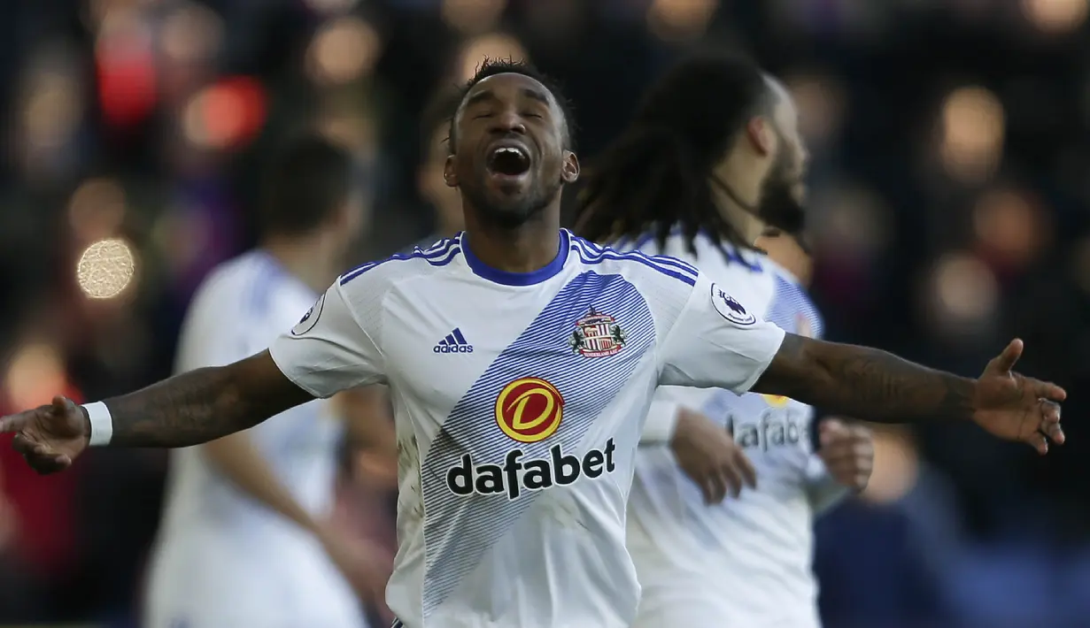 7. Jermain Defoe (Sunderland) - 14 Gol. (AFP/Daniel Leal-Olivas)