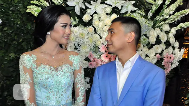 [Bintang] Raditya Dika Lamar Anissa Aziza