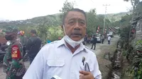 Kepala Dinas Kabupaten Sigi, Mulyadi, saat menghadiri panen raya kopi di Desa Dombu, Kecamatan Marawola Barat, Rabu (19/5/2021). (Foto: Heri Susanto/ Liputan6.com).