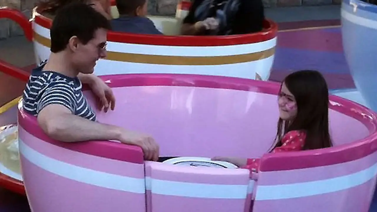 tom-cruise-suri-130920c.jpg