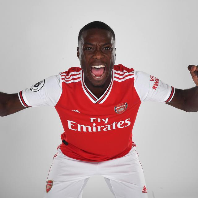 9 Ejekan Kocak Untuk Nicolas Pepe Pemain Mahal Yang Buruk Di Arsenal Bola Liputan6 Com