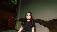 Kata Mereka ini Berlebihan Lirik yang Dinyanyikan Bernadya, Bikin Galau