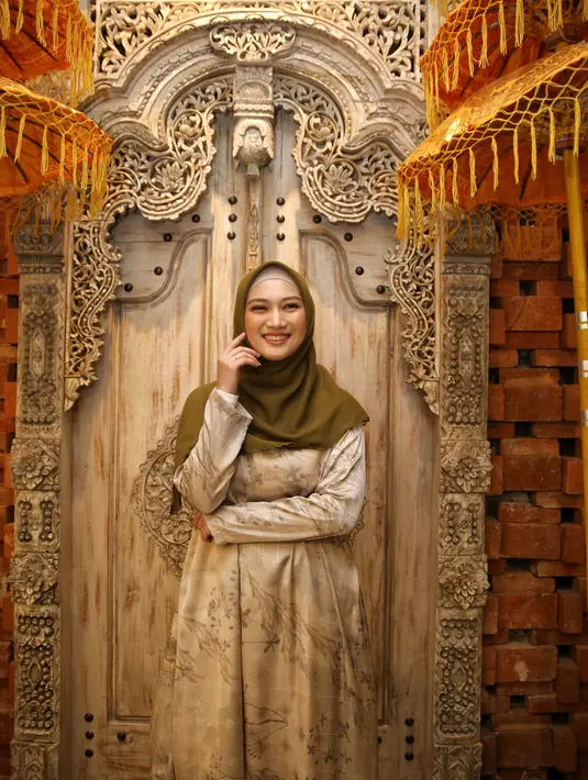 Melody Nurramdhani Laksani di Senayan City, Jumat (17/1/2020). (Adrian Putra/Fimela.com)