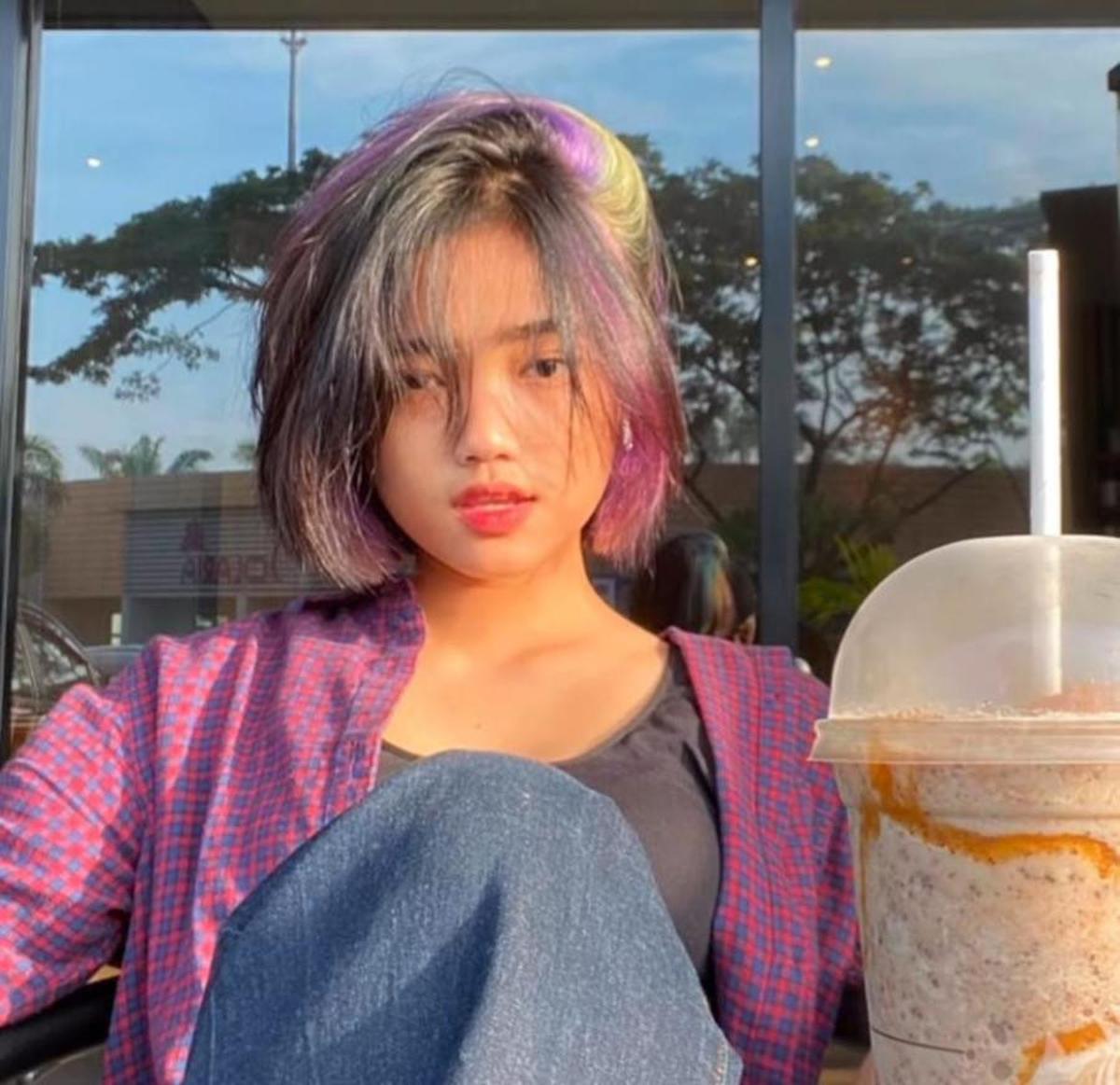 7 Potret Penampilan Lawas Fuji dengan Rambut Bondol