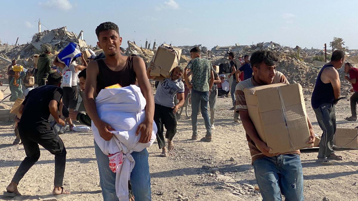 Tembakan Israel Picu Kericuhan saat Warga Gaza Serbu Pusat Bantuan Kemanusiaan