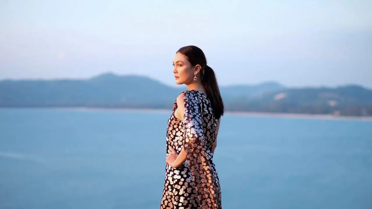 [Bintang] Luna Maya
