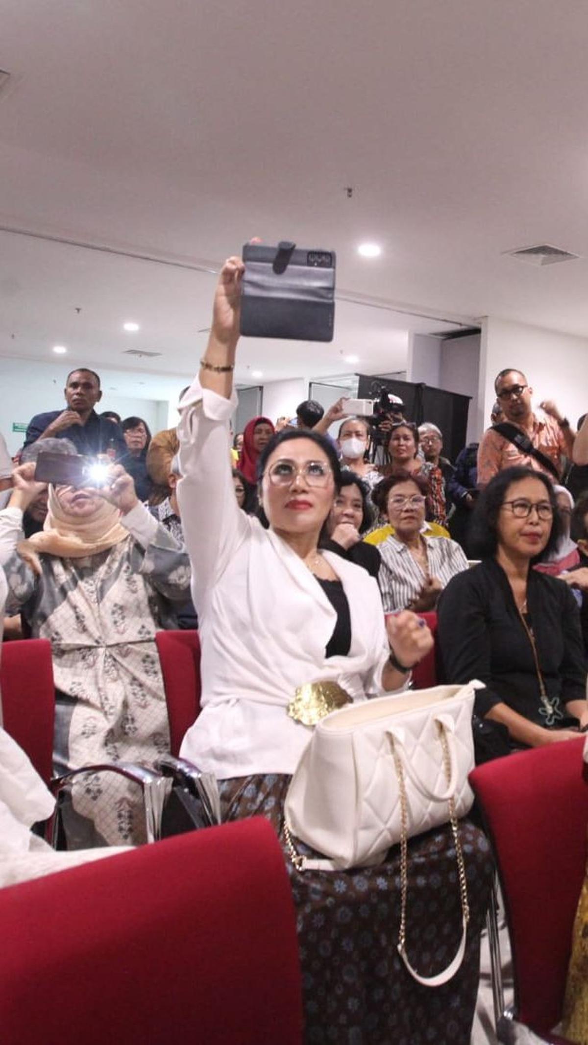 Acara tersebut digelar untuk&nbsp;mengingatkan lagi api demokrasi yang mulai redup.