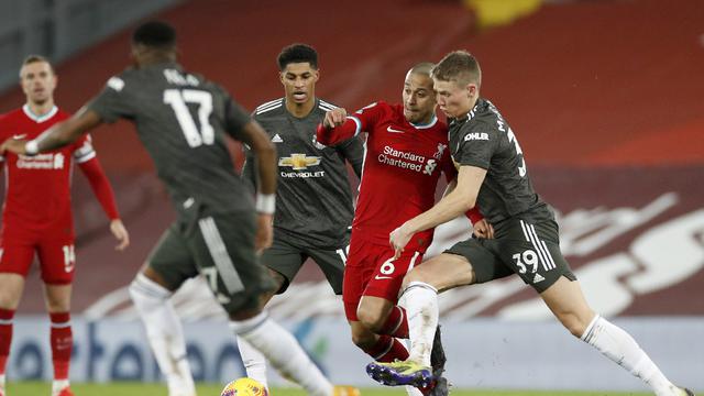 Mancehster United Bawa Pulang 1 Poin dari Markas Liverpool