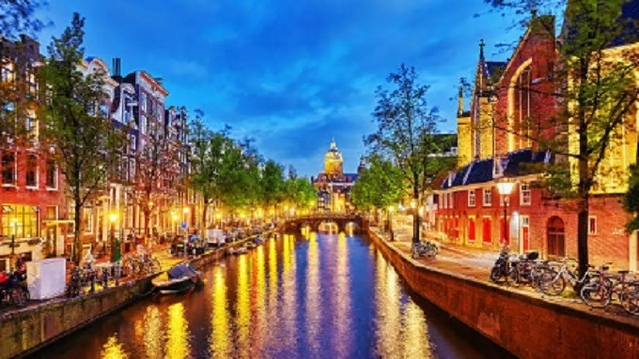 Ilustrasi Amsterdam (iStock)