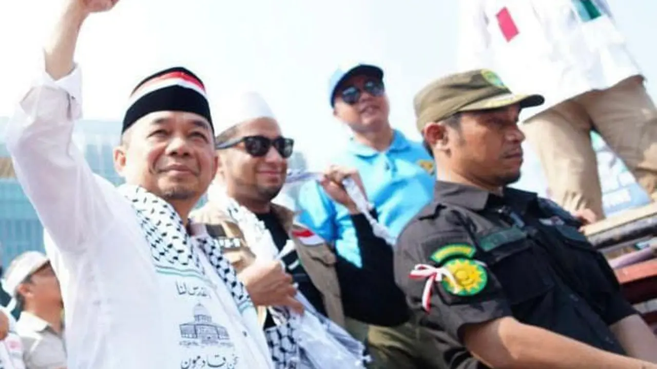 Ketua Fraksi PKS DPR RI Jazuli Juwaini menilai agresi militer yang dilakukan Israel di wilayah Gaza, Palestina layak disebut kejahatan kemanusiaan.