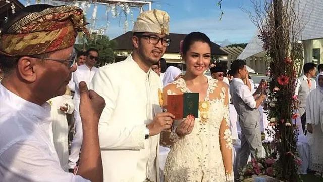[Bintang] Revalina S Temat