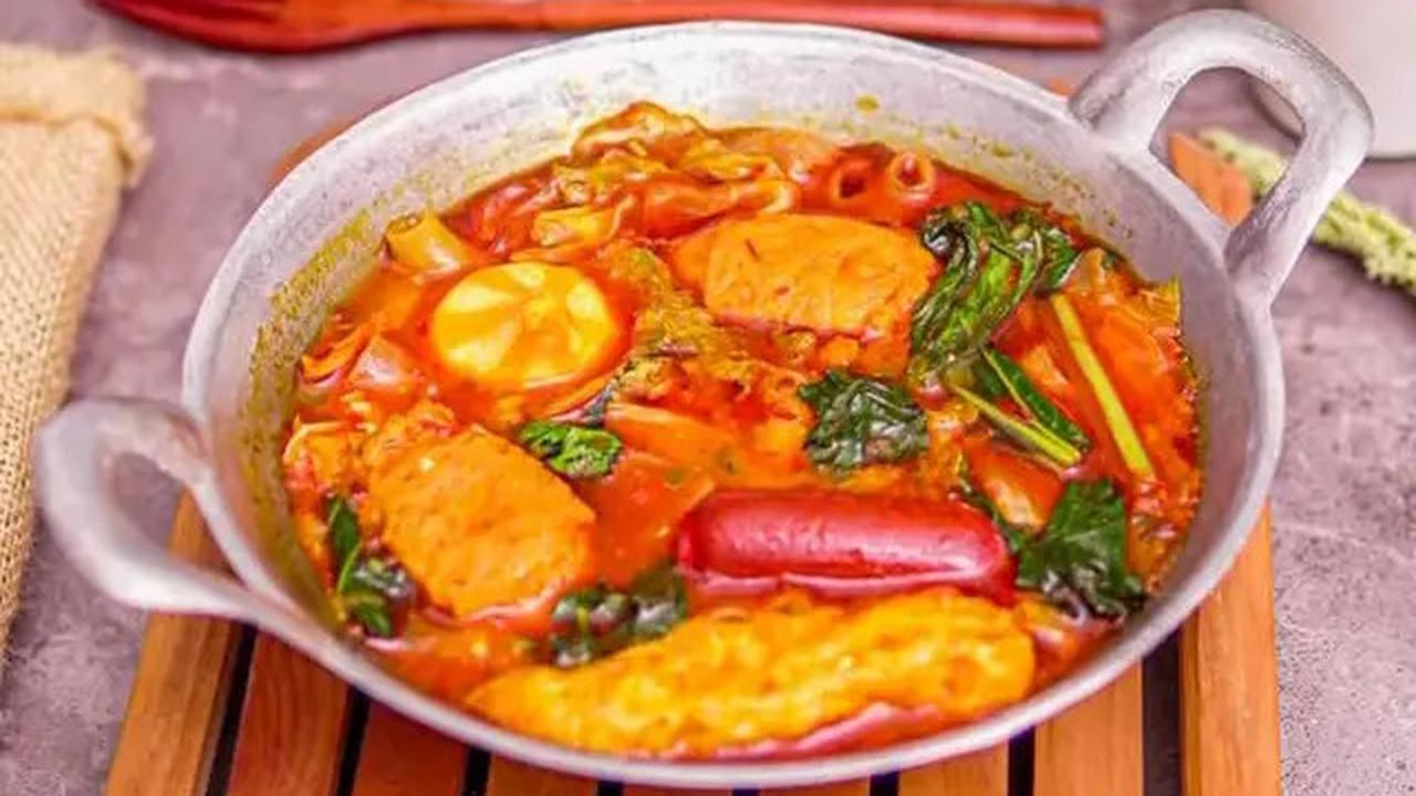 Seblak Makanan Khas Mana? Mengulik Asal Usul dan Kelezatannya