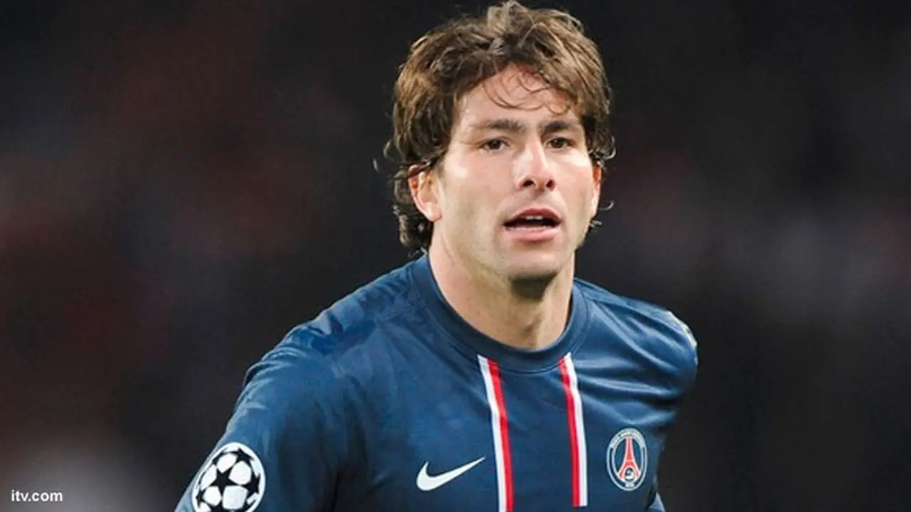 maxwell-psg-130402b.jpg