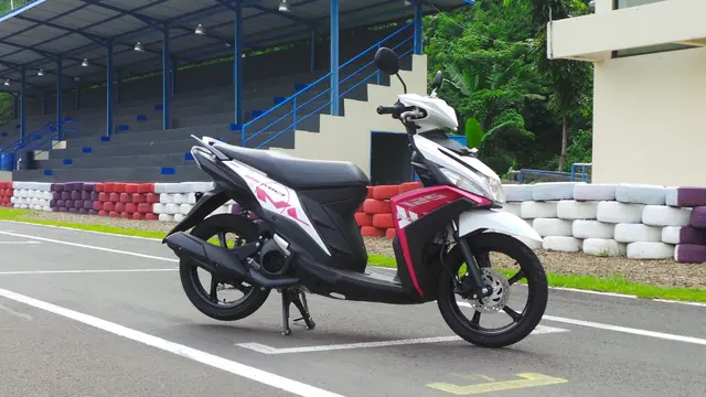 Kesan Pertama Menjajal Yamah Mio 125 Cc Blue Core!