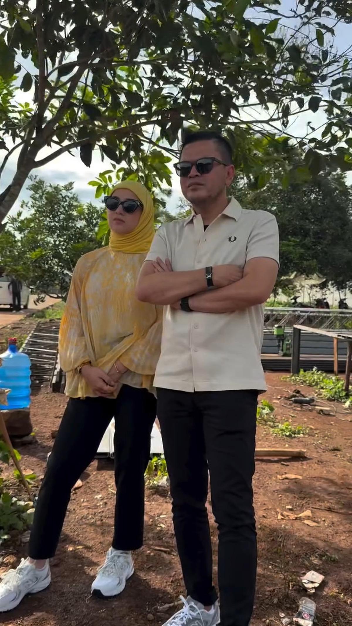 Irish Bella Temani Sang Suami Cek Proyek Baru di Subang