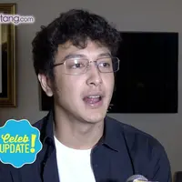 Dimas Anggara bisa traveling gara-gara syuting London Love Story 2 di luar negeri. 