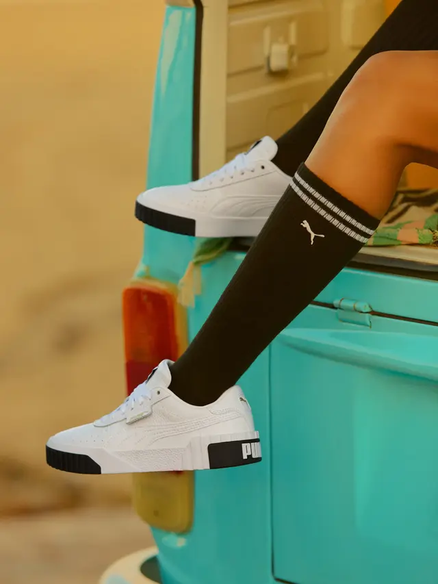 Nggak Hanya Trendy dan Sporty, Kisah Hidup Hyolyn Amat Menginspirasi