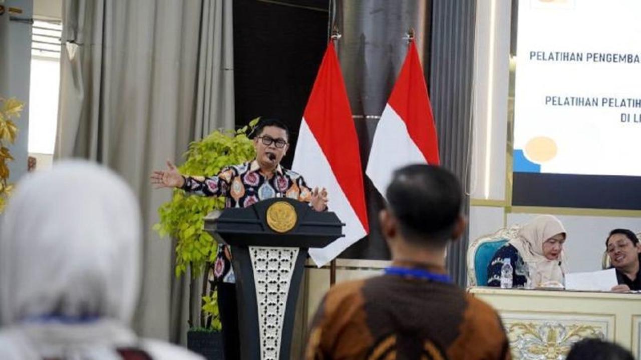 Pendidikan Era Digital: Dorong Siswa Berpikir Kritis dan Mandiri di Tangerang