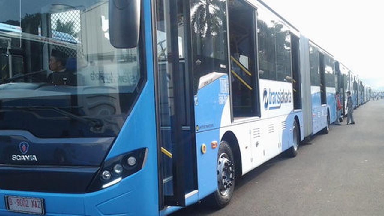Scania, bus Transjakarta anyar didesain sesuai tubuh wanita Asia