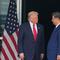 Presiden Amerika Serikat Donald Trump dan Presiden Tiongkok Xi Jinping saling memandang usai pertemuan puncak mereka di Bandara Internasional Gimhae, Busan, Korea Selatan, Kamis (30/10/2025).(Dok. AP/Mark Schiefelbein)