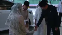 Gibran Salat Id di Masjid Istiqlal, Didampingi Selvi Ananda dan Jan Ethes