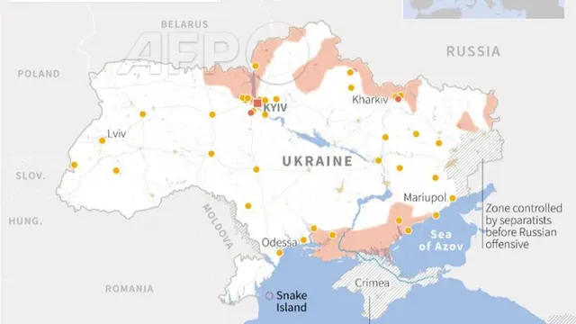 Grafis yang dipublikasikan AFP menunjukkan daerah-daerah yang diserang Rusia pada Februari 2022, termasuk Kyiv di mana Rusia harus melewati perbatasan Belarus untuk ke sana. (Dok. Agence France-Presse via Twitter)