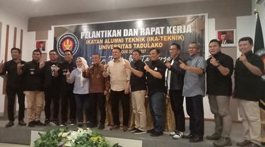 Wali Kota Palu bersama anggota Alumni Teknik Untad