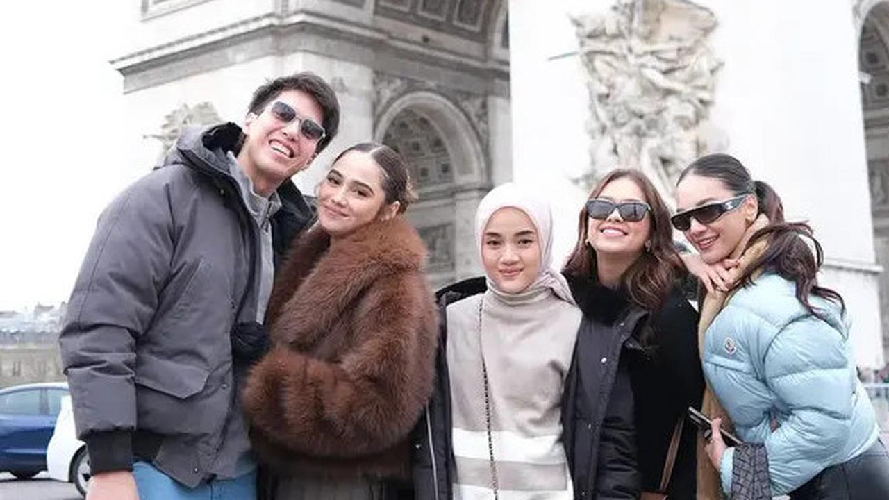 Adu Gaya Bucin Al Ghazali-Alyssa Daguise VS El Rumi-Syifa Hadju saat Liburan Akhir Tahun ke Luar Negeri, Mana Lebih Keren?
