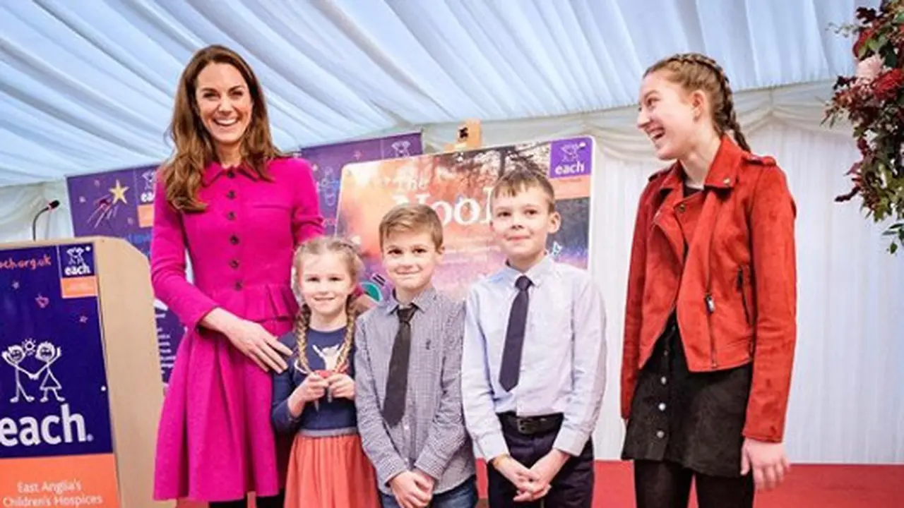 Kate Middleton Langgar Protokol Soal Pakaian, Ikuti Jejak Meghan Markle?
