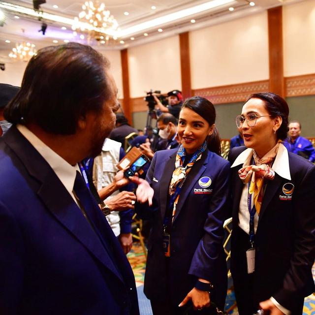 Baru Lulus S2, Ini 6 Potret Terbaru Tsania Marwa yang Terjun ke Dunia Politik