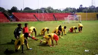 Tiga pemain asing belum mengikuti sesi latihan Semen Padang jelang babak 8 besar Piala Jenderal Sudirman di Lapangan Mess Indarung, Rabu (2/12/2015).