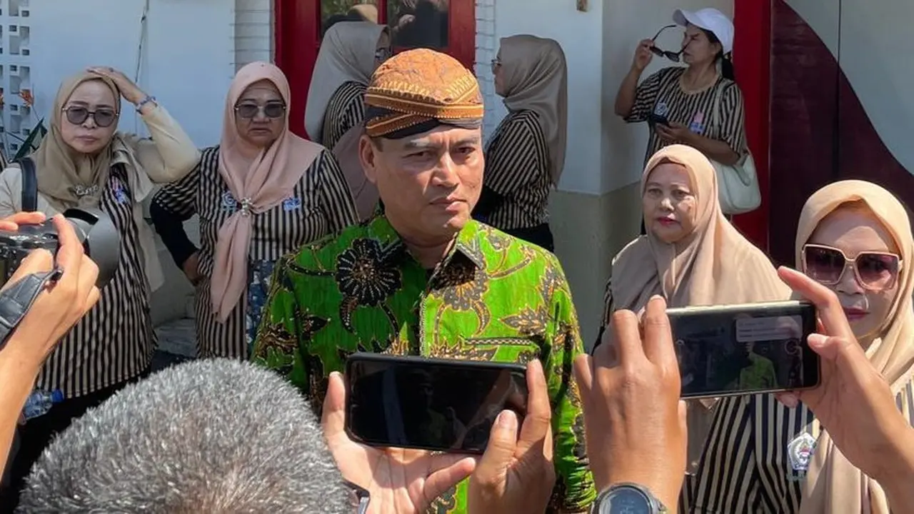 Adi Saputra