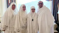 Umroh, Megawati Miqat di Masjid Tan'im Bareng Puan Maharani dan Pratama