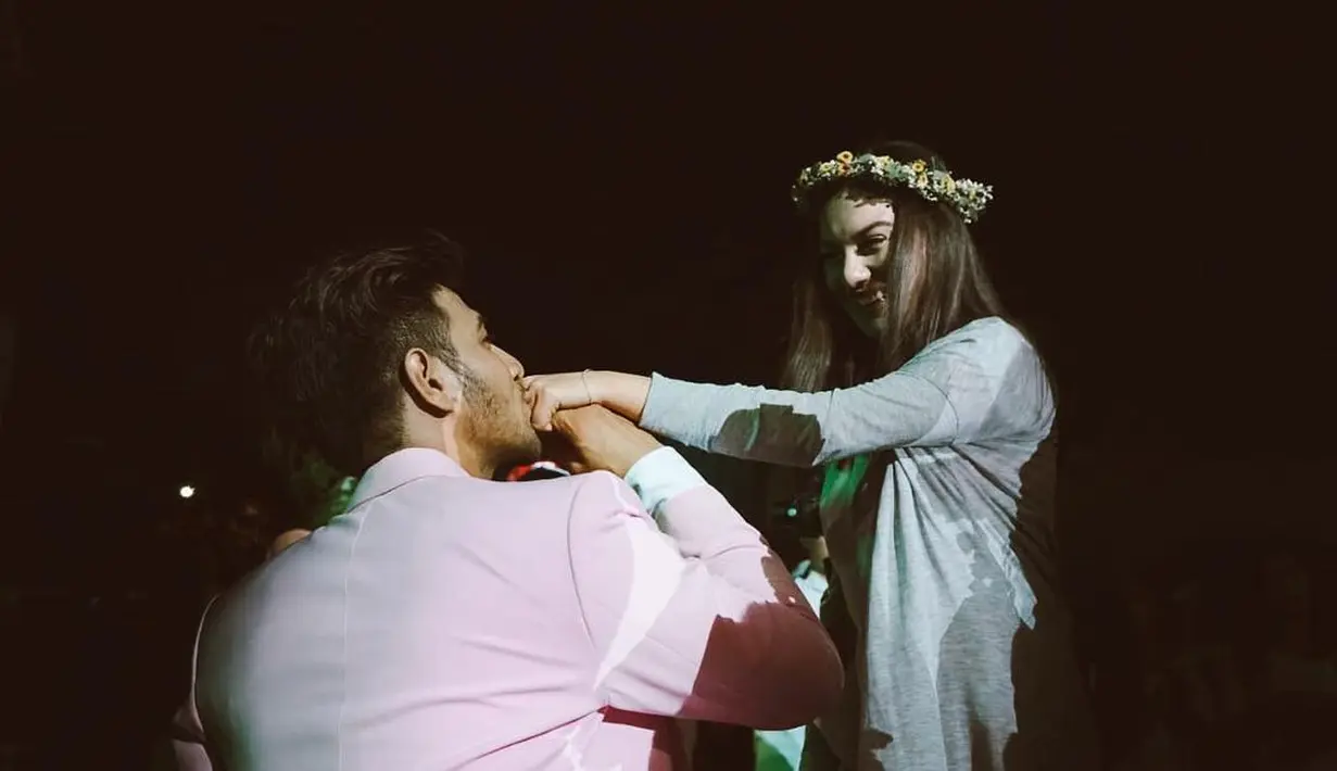 Ammar Zoni dan Irish Bella