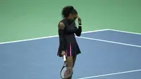 Ekspresi Serena Williams saat bertanding melawan Karolina Pliskova pada semifinal AS Terbuka 2016, Jumat (9/9/2016) pagi WIB. (Justin Lane)