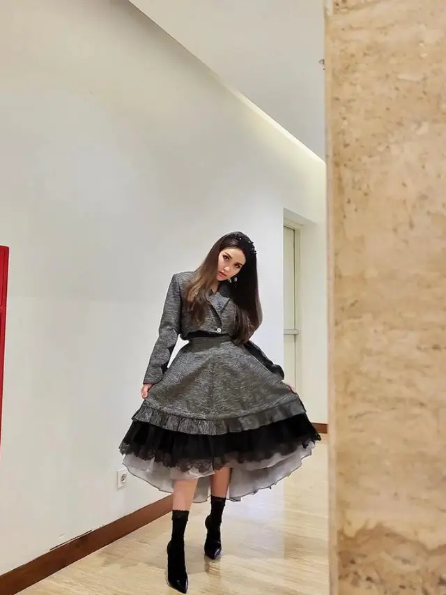 8 Tampilan Terbaru Ayu Ting Ting dengan Korean Style, Disebut Mirip Jisoo BLACKPINK