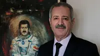 Mohammad Faris dikenal sebagai "Armstrong daro Dunia Arab" dan satu-satunya astronot Suriah. (Dok. AP)