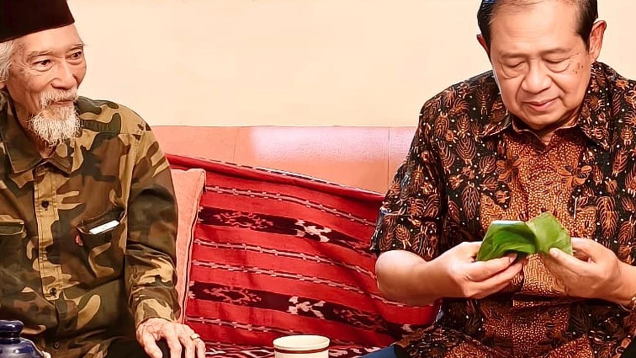 Hangatnya Silaturahmi SBY–Yok Koeswoyo, Terungkap Rencana Tribute Koes Plus