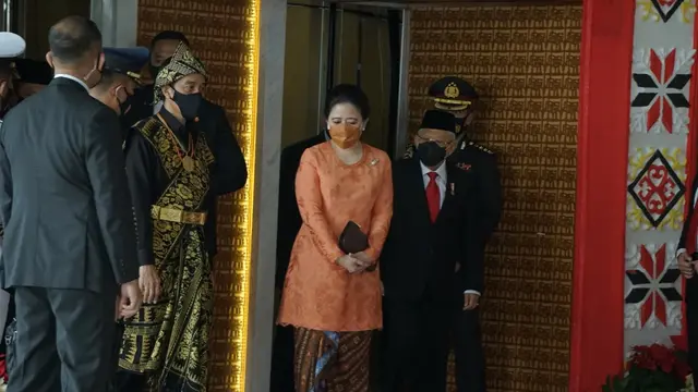 Ketua DPR Puan Maharani hadir dengan mengenakan kebaya oranye di Sidang Tahunan MPR 2020. (Istimewa)