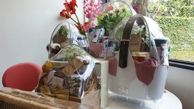 Berbagi Bingkisan Sambil Donasi dengan Hamper Spesial Ramadan Ala The Harvest