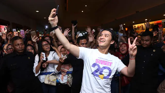 [Bintang] Morgan Oey