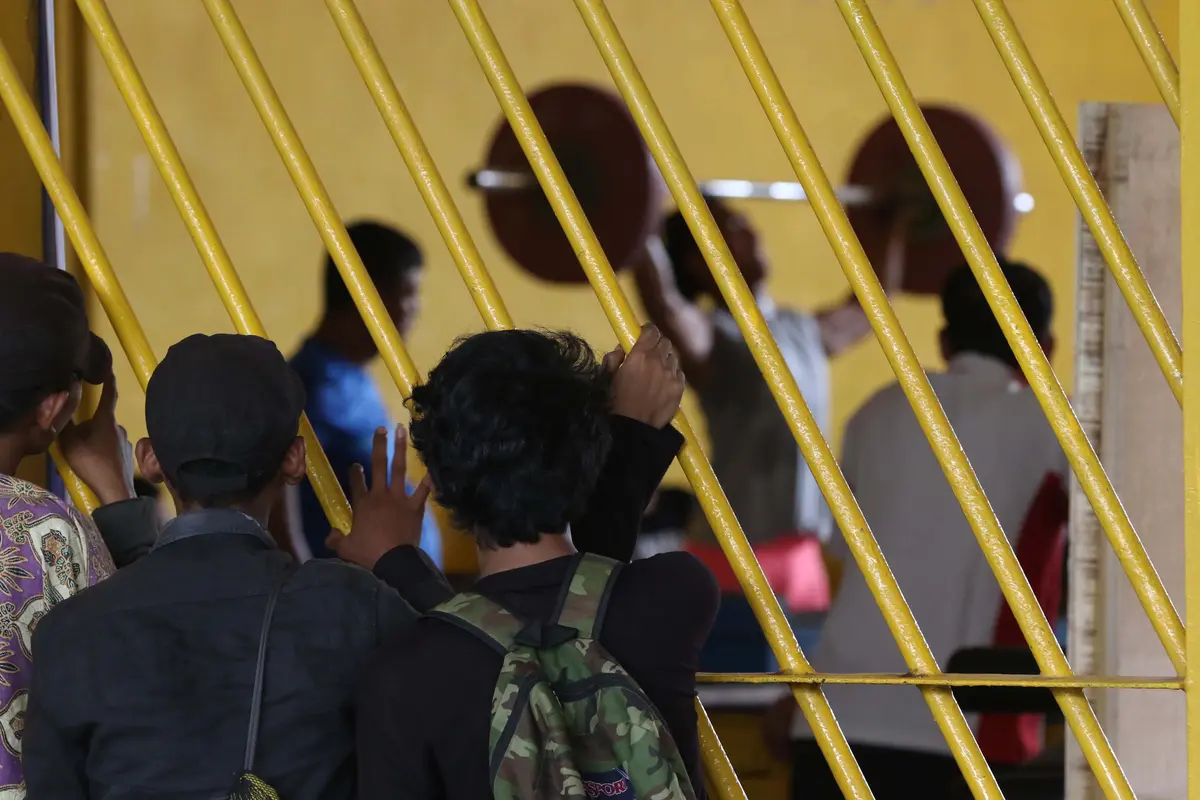 Angkat Besi Indonesia