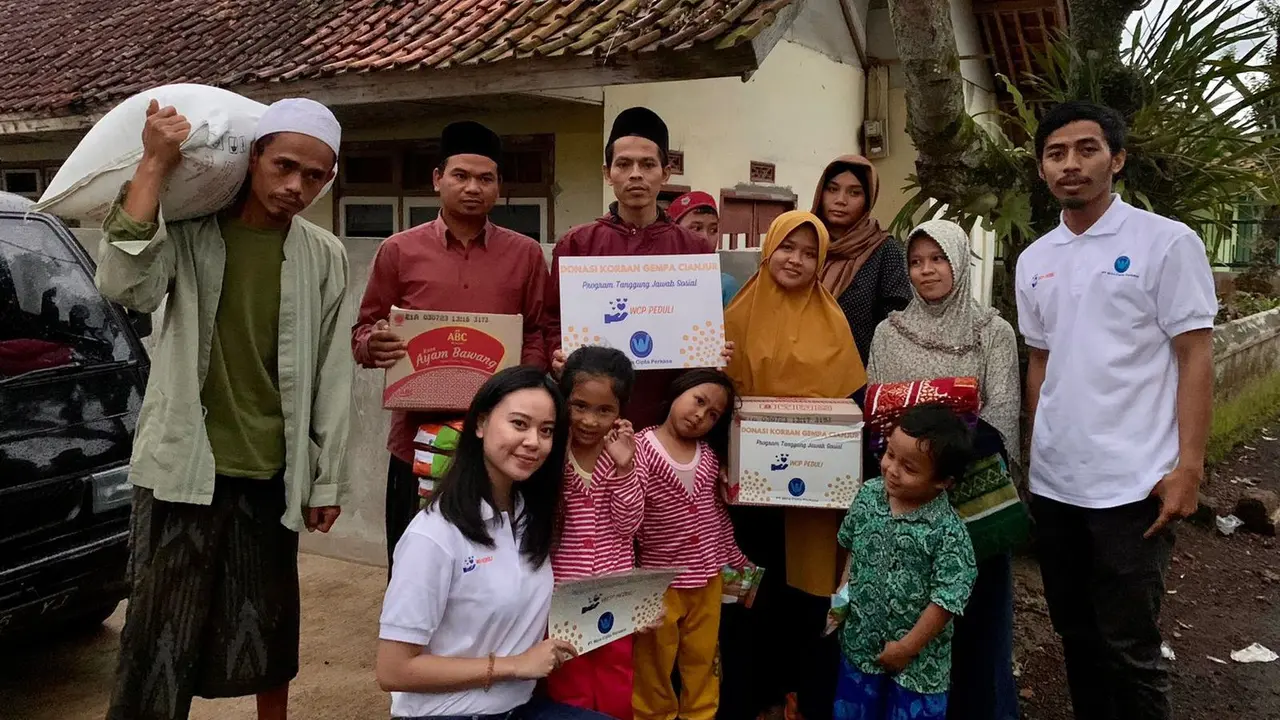 PT Wira Cipta Perkasa menyalurkan bantuan langsung melalui program “WCP Peduli” di Kecamatan Warungkondang, Cianjur.